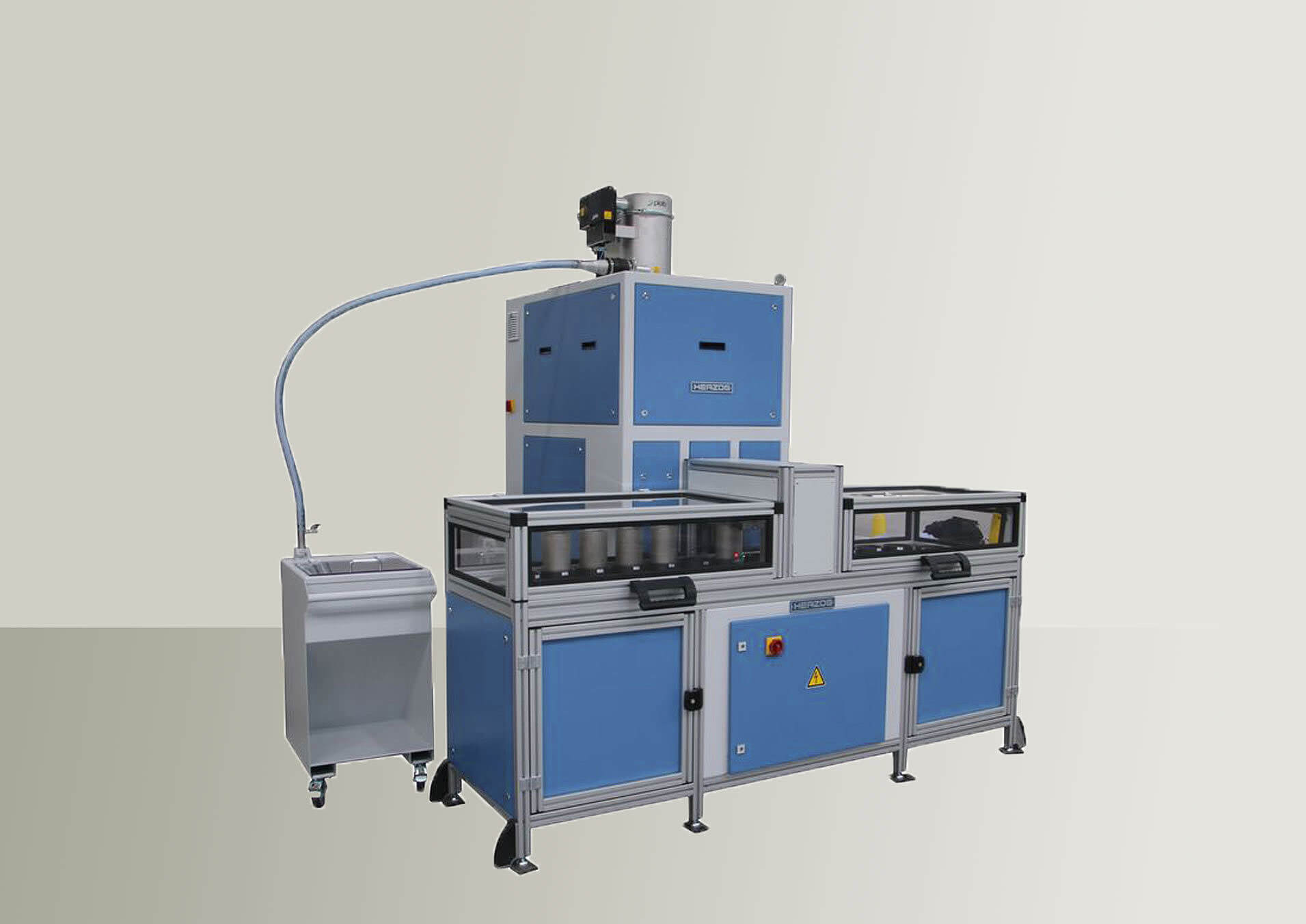 赫尔佐格HP-M 1500配备30位进样器和干法清洁装置